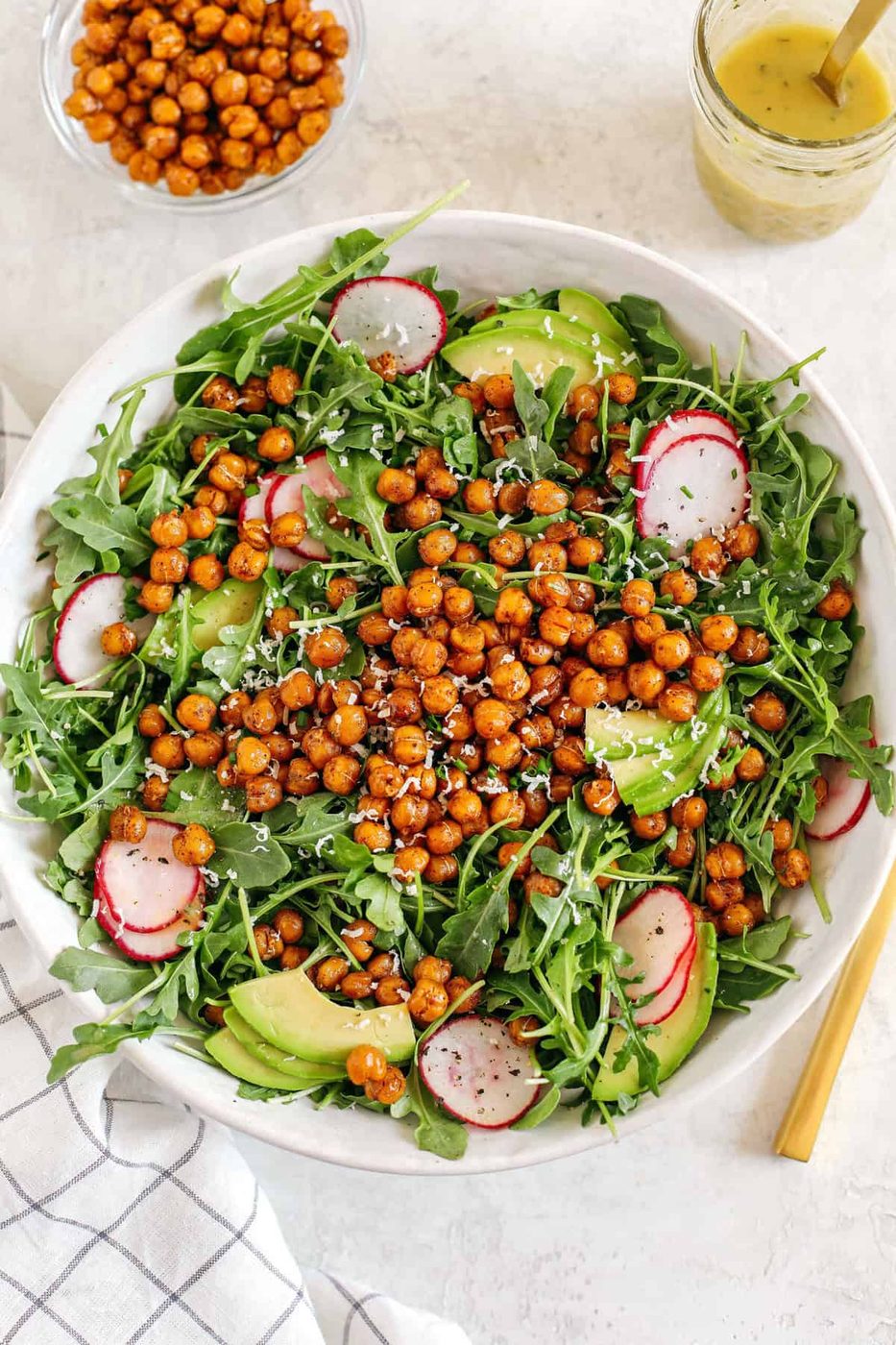 Salad Arugula with Honey Roasted Chickpeas