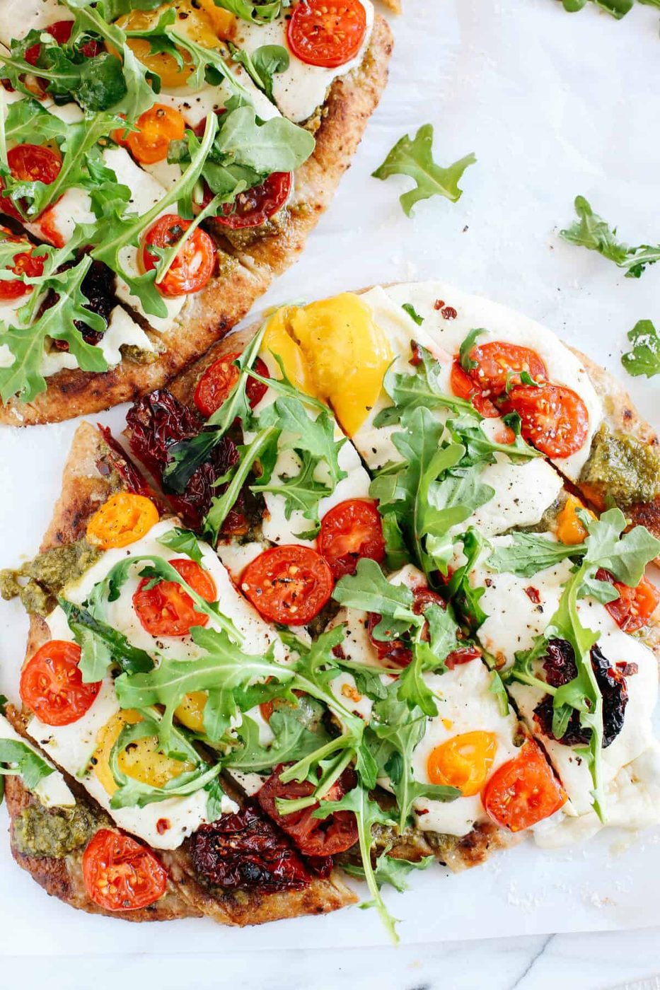 Garlicky Pesto Flatbread Pizza with Tomatoes & Arugula