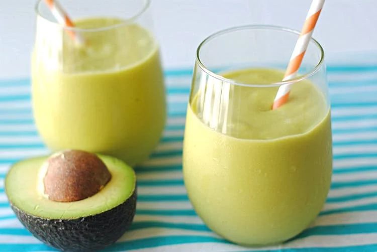 Avocado Mango Smoothie