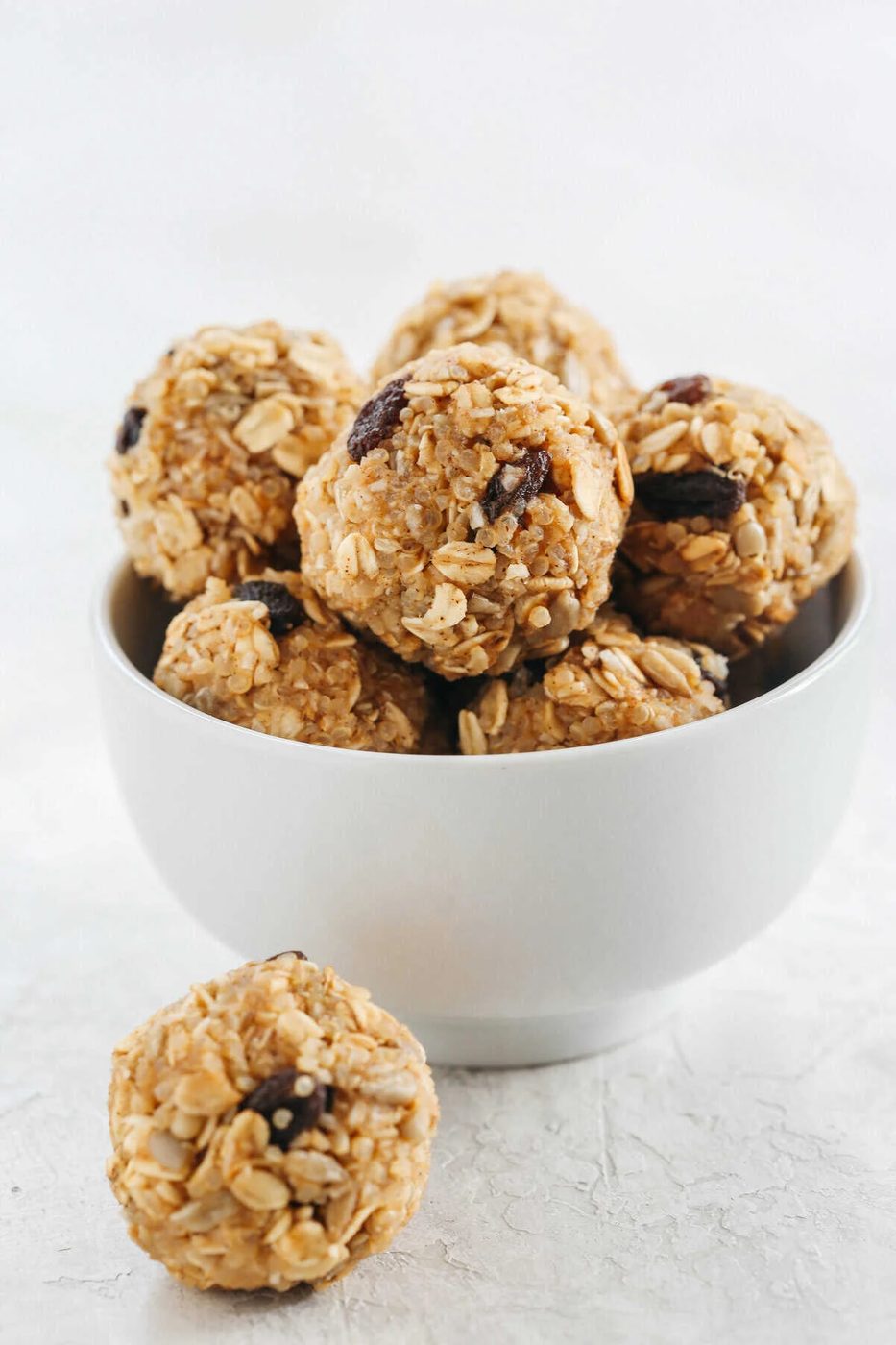 Bake No Peanut Butter Quinoa Energy Balls