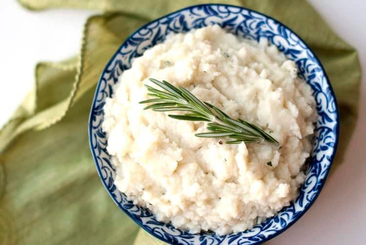 Rosemary & Garlic Cauliflower Mash