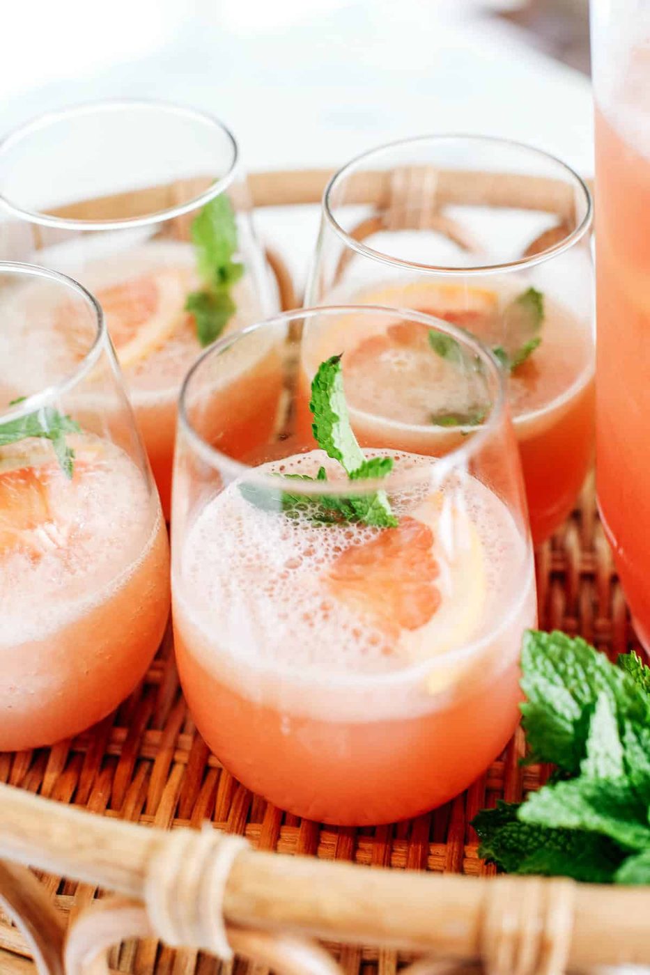 Grapefruit Sparkling Frosé