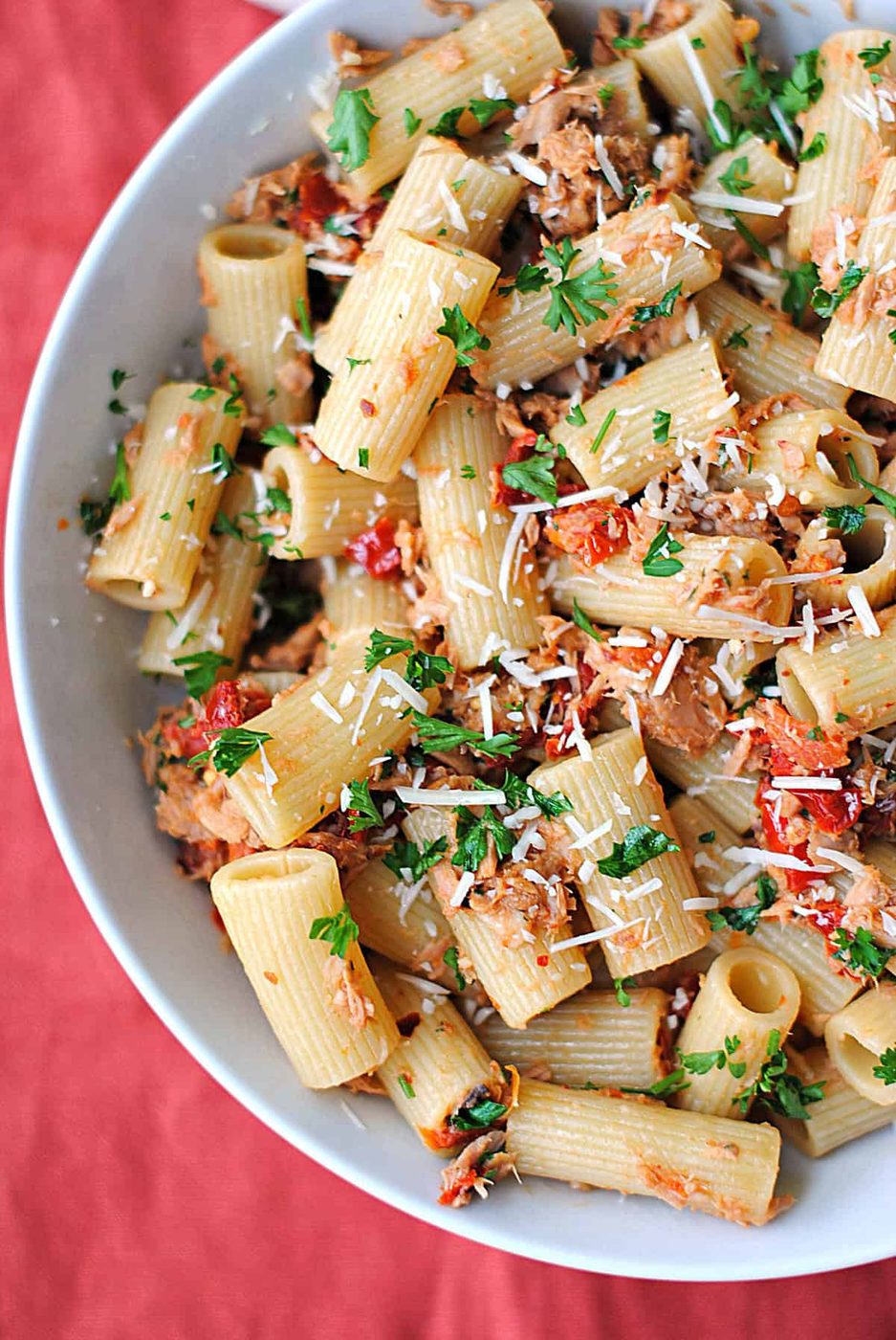 Rigatoni Tuna with Sun-Dried Tomatoes
