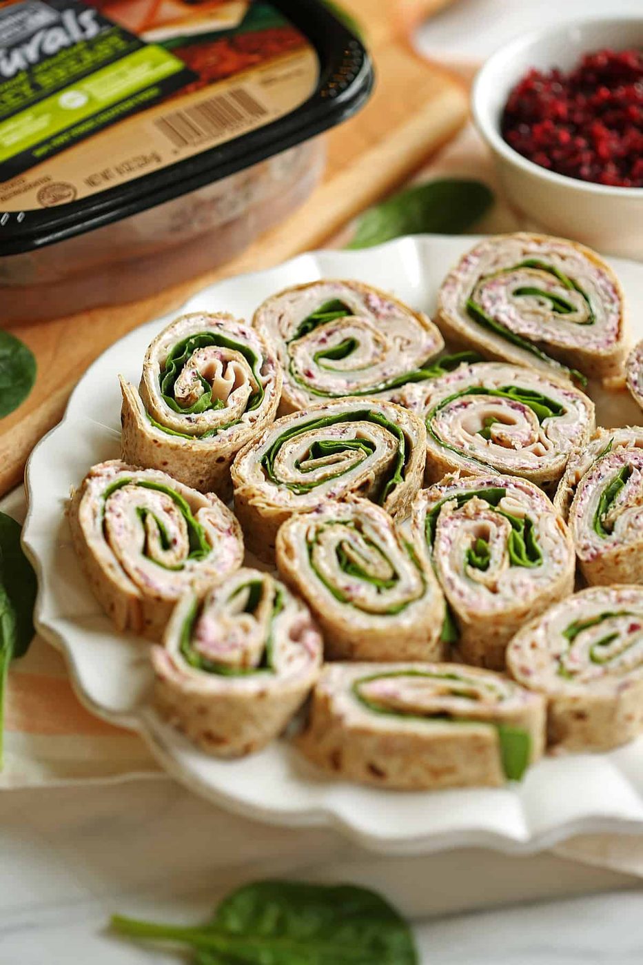 Pinwheels Turkey with Cranberry Spread