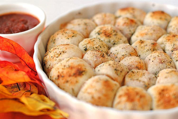 Veggie Stuffed Pizza Rolls
