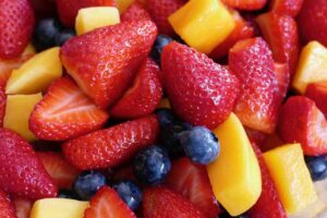 Düşük Kalorili Yaz Meyveleri ve Faydaları