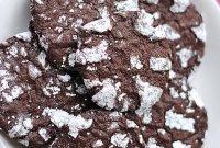 Skinny Chocolate Crinkle Cookies Recipe