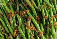 Sauteed Garlic Green Beans with Caramelized Shallots