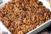 Warm Apple Cider Oatmeal Crisp Recipe with Cinnamon Streusel