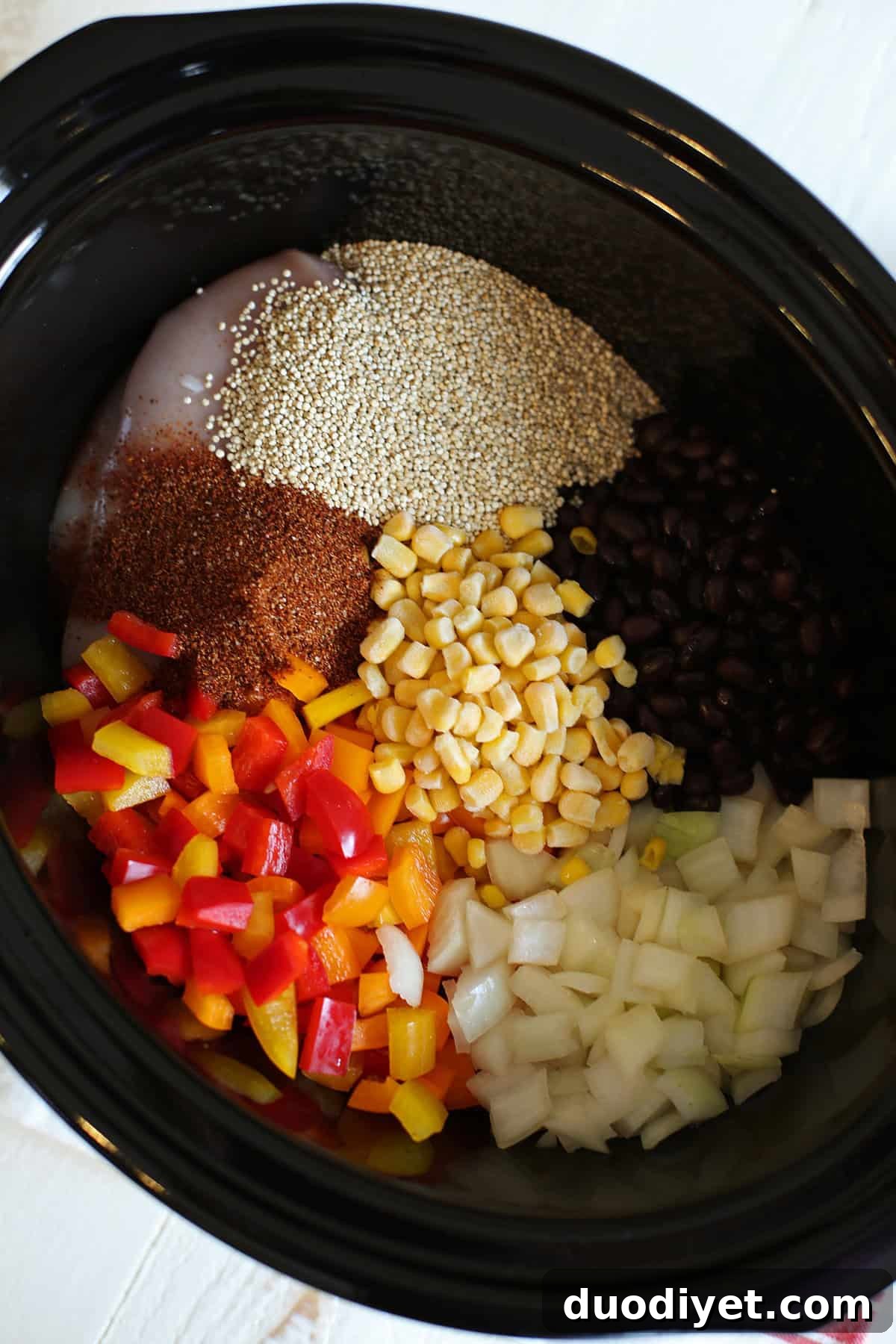 Slow Cooker Chicken Fajita Quinoa Soup Recipe 3 My FAVORITE Slow Cooker Chicken Fajita & Quinoa Soup that is healthy, easy to make and freezer friendly!