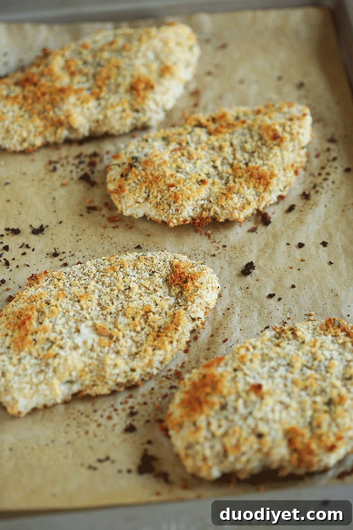 Low-Carb Baked Chicken Parmesan with Zoodles 3 This recipe for Baked Chicken Parmesan with Zucchini Noodles is healthy, delicious and can easily be made in just 30 minutes or less!