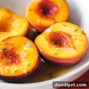 Finished caramelized peaches