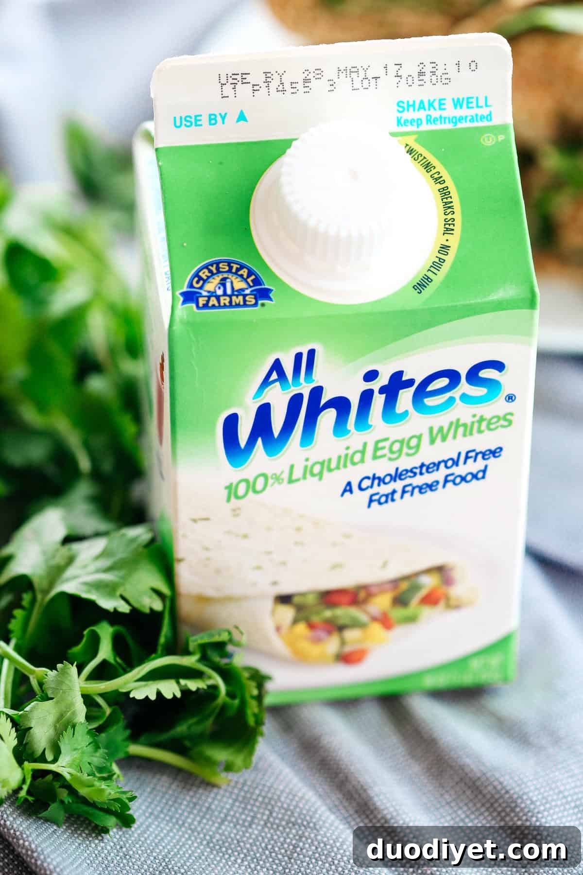 Protein-Packed Quinoa and Egg White Breakfast Wrap Recipe 3 These Quinoa Egg White Wraps are super easy to make, are packed with tons of protein and taste super flavorful! They're also perfect to grab on-the-go!