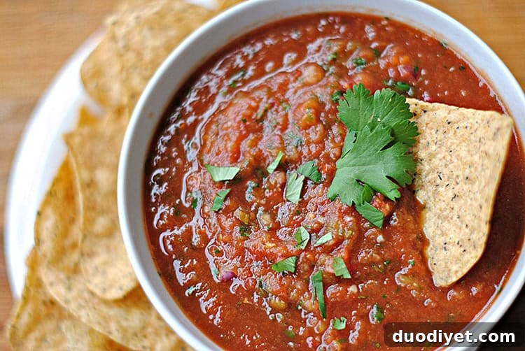 Bowl of spicy lime salsa with cilantro