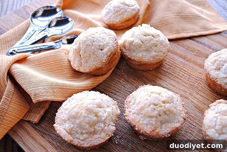 Holiday Spiced Eggnog Muffins with Nutmeg and Cinnamon 3 Muffin close-up