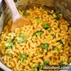 Creamy Instant Pot Mac and Cheese with Broccoli 6 Creamy and delicious Instant Pot Mac & Cheese with Broccoli easily made in under 10 minutes for the perfect comfort food meal your whole family will love!