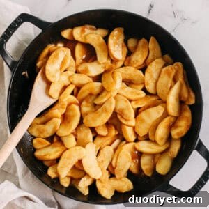 Skillet Maple-Cinnamon Sauteed Apples Recipe 6 img 17564 6