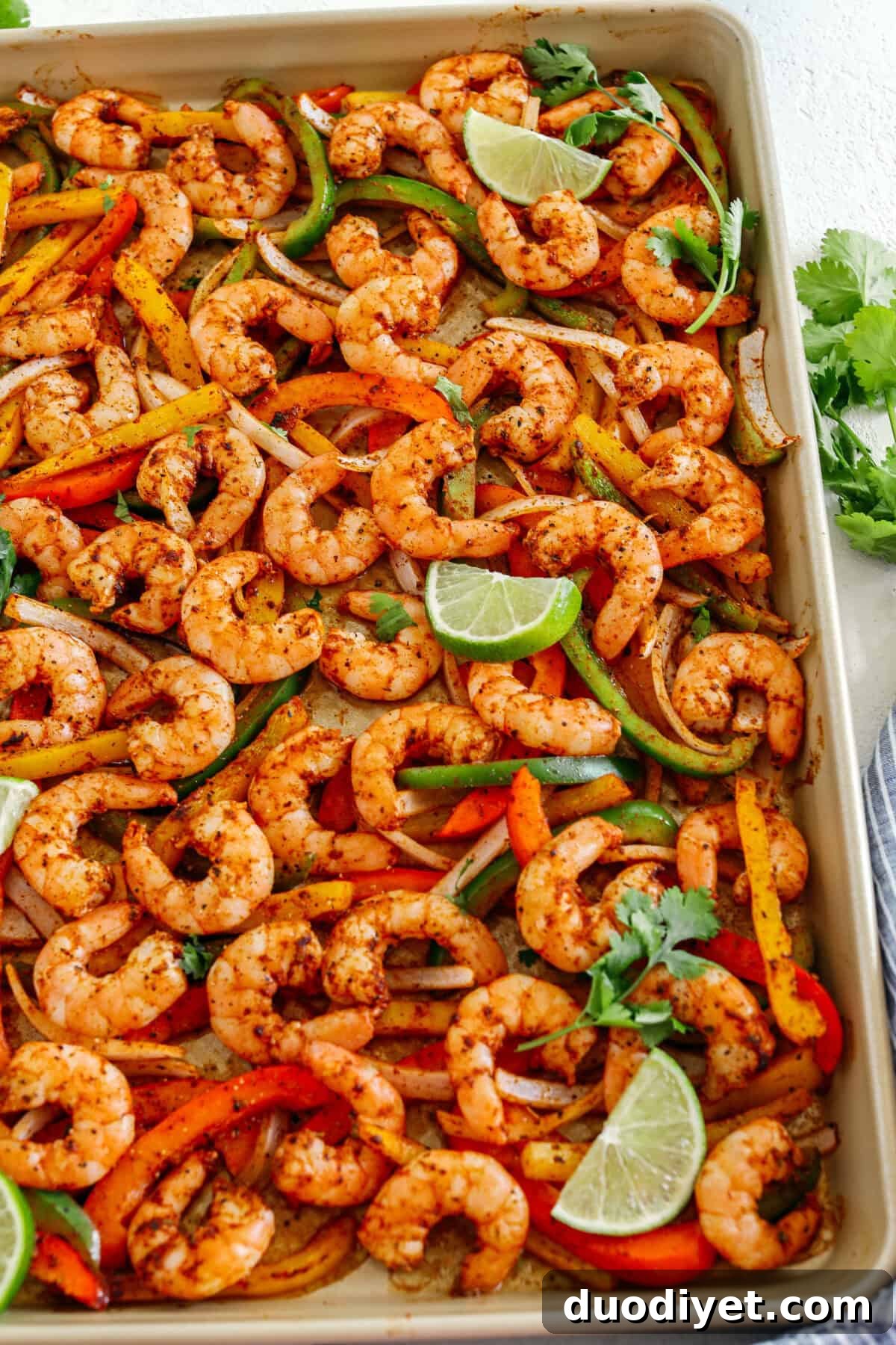 Sheet Pan Shrimp Fajitas Recipe with Peppers and Onions 3 EASY Sheet Pan Shrimp Fajitas with all your favorite Mexican flavors that makes the perfect healthy weeknight dinner easily made all on one pan in under 20 minutes! Perfect recipe for your Sunday meal prep too!