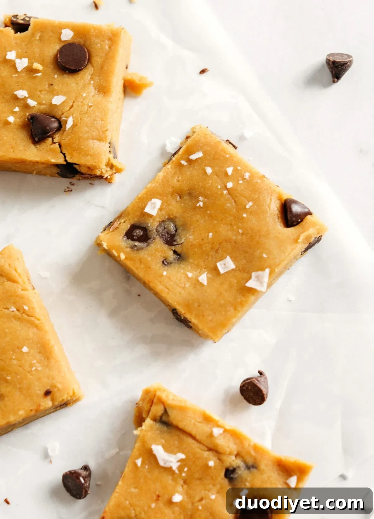 Peanut Butter Protein Bars Recipe for Muscle Fuel 4 These EASY Peanut Butter Protein Bars are healthy, delicious and made with just a few simple ingredients with zero baking required! They come together in under 10 minutes!