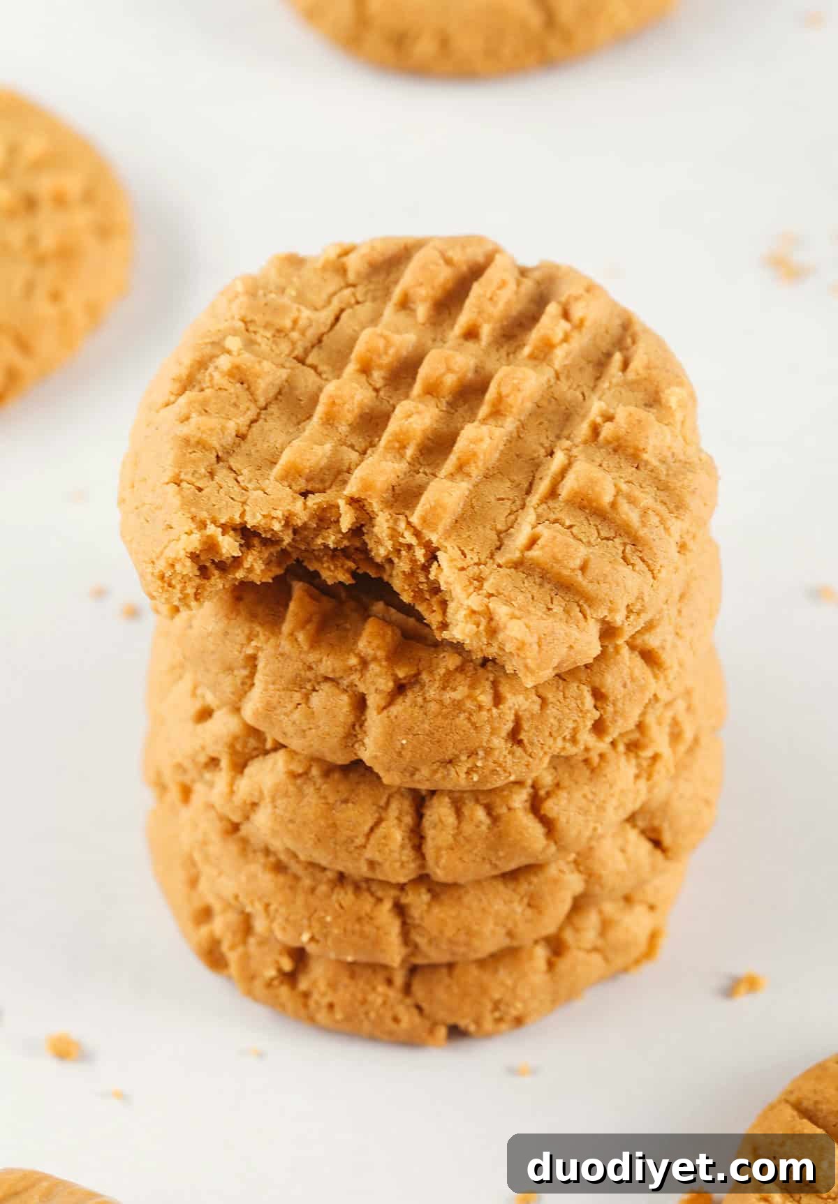 The BEST 5-Ingredient Peanut Butter Cookies recipe made with simple pantry ingredients and zero flour, butter or oil! Soft, chewy cookies with rich peanut butter flavor are the perfect gluten-free sweet treat.