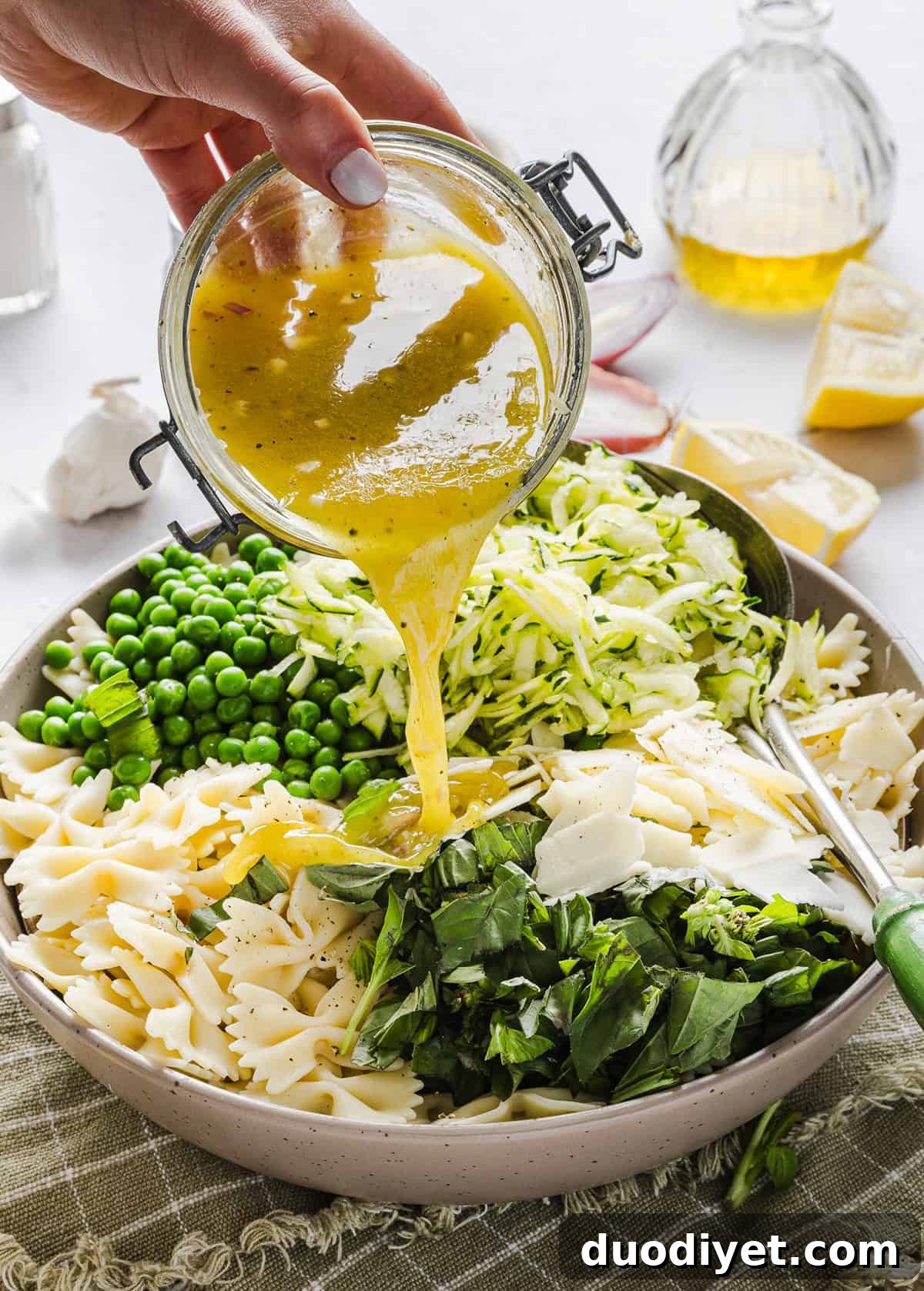 Zesty Lemon Basil Pasta Salad 6 Add this light and zesty Lemon Basil Pasta Salad to your summer menu! This pasta salad is refreshing, flavorful and packed with fresh veggies. The perfect side dish to bring to your next cookout or picnic and makes a healthy weeknight dinner!