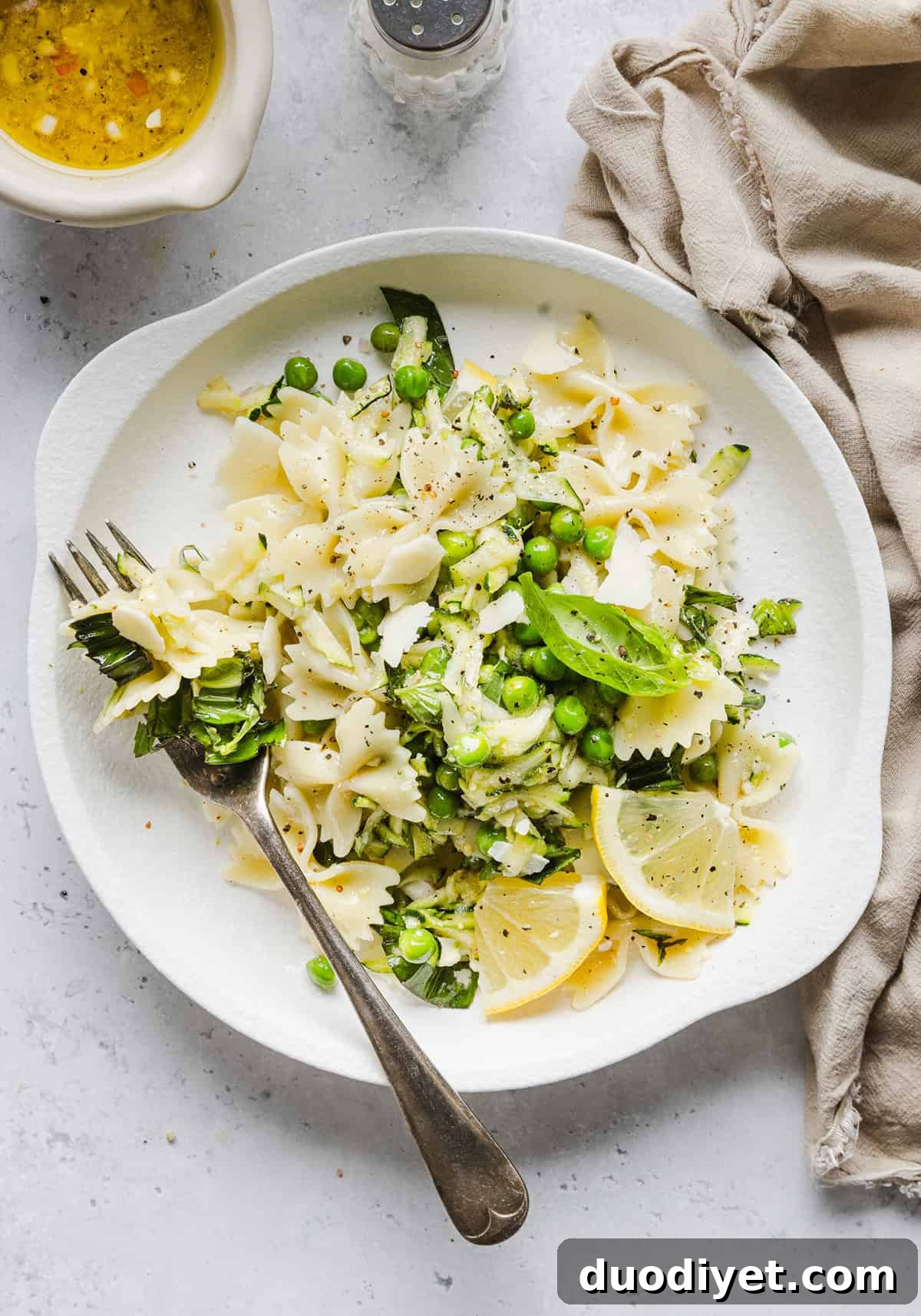 Zesty Lemon Basil Pasta Salad 8 Add this light and zesty Lemon Basil Pasta Salad to your summer menu! This pasta salad is refreshing, flavorful and packed with fresh veggies. The perfect side dish to bring to your next cookout or picnic and makes a healthy weeknight dinner!