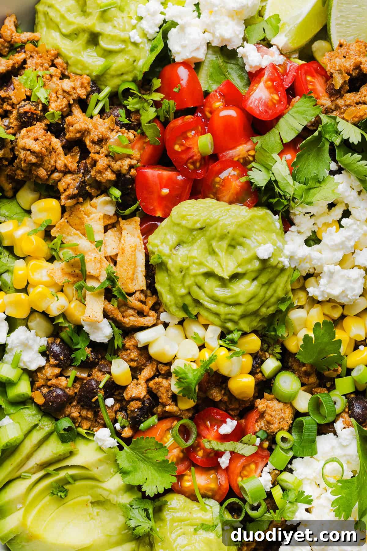 Zesty Avocado Taco Salad with Black Beans & Corn 4 This quick and easy Healthy Taco Salad is packed with seasoned ground turkey, fresh veggies and all your favorite toppings to pack in the flavor! Perfect for busy weeknights, meal prep or even serving a crowd!