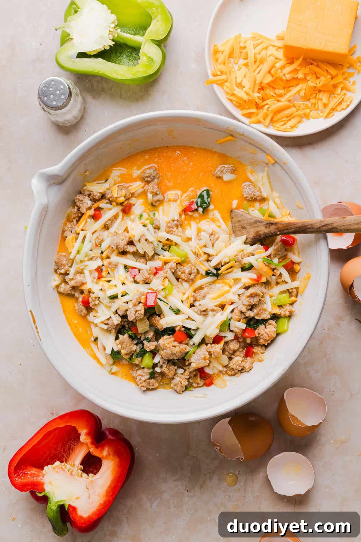 Make-Ahead Hash Brown Breakfast Casserole 5 This Easy Hash Brown Breakfast Casserole is loaded with savory sausage, sautéed peppers and onions, along with melty cheese and perfectly seasoned eggs. The perfect recipe for your holiday brunch or weekend breakfast that can easily be prepped the night before!