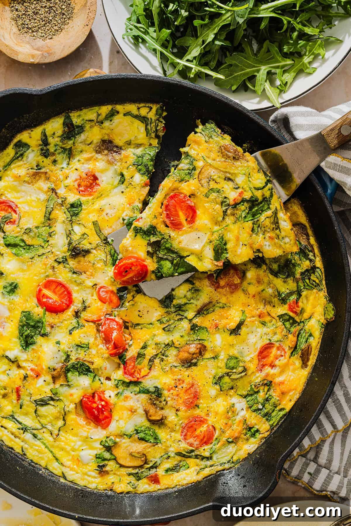 Baked Vegetable Frittata with Cottage Cheese 2 Cottage Cheese Vegetable Frittata: high-protein breakfast with eggs, cottage cheese, and fresh vegetables.