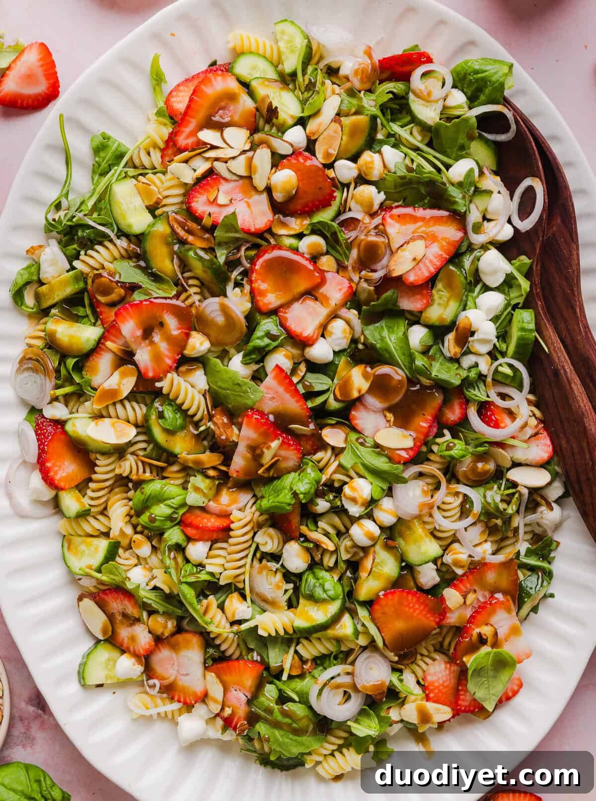 30 Refreshing Summer Salad Recipes 6 This Strawberry Balsamic Pasta Salad is fresh, flavorful, and perfect for spring and summer! Made with juicy strawberries, tender pasta, fresh basil, creamy mozzarella and crisp cucumbers all tossed in a lightly sweet balsamic dressing.