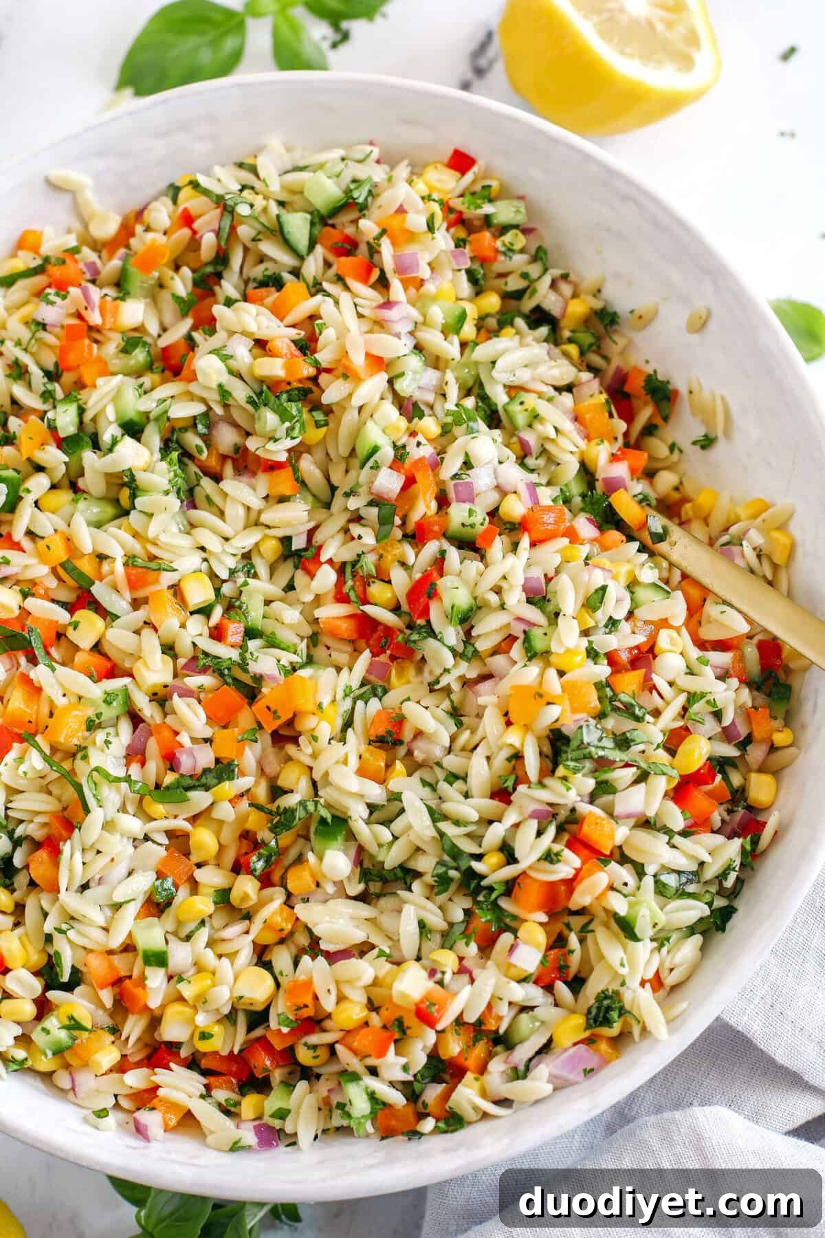 30 Summer Salad Recipes to Beat the Heat 7 img 33913 7