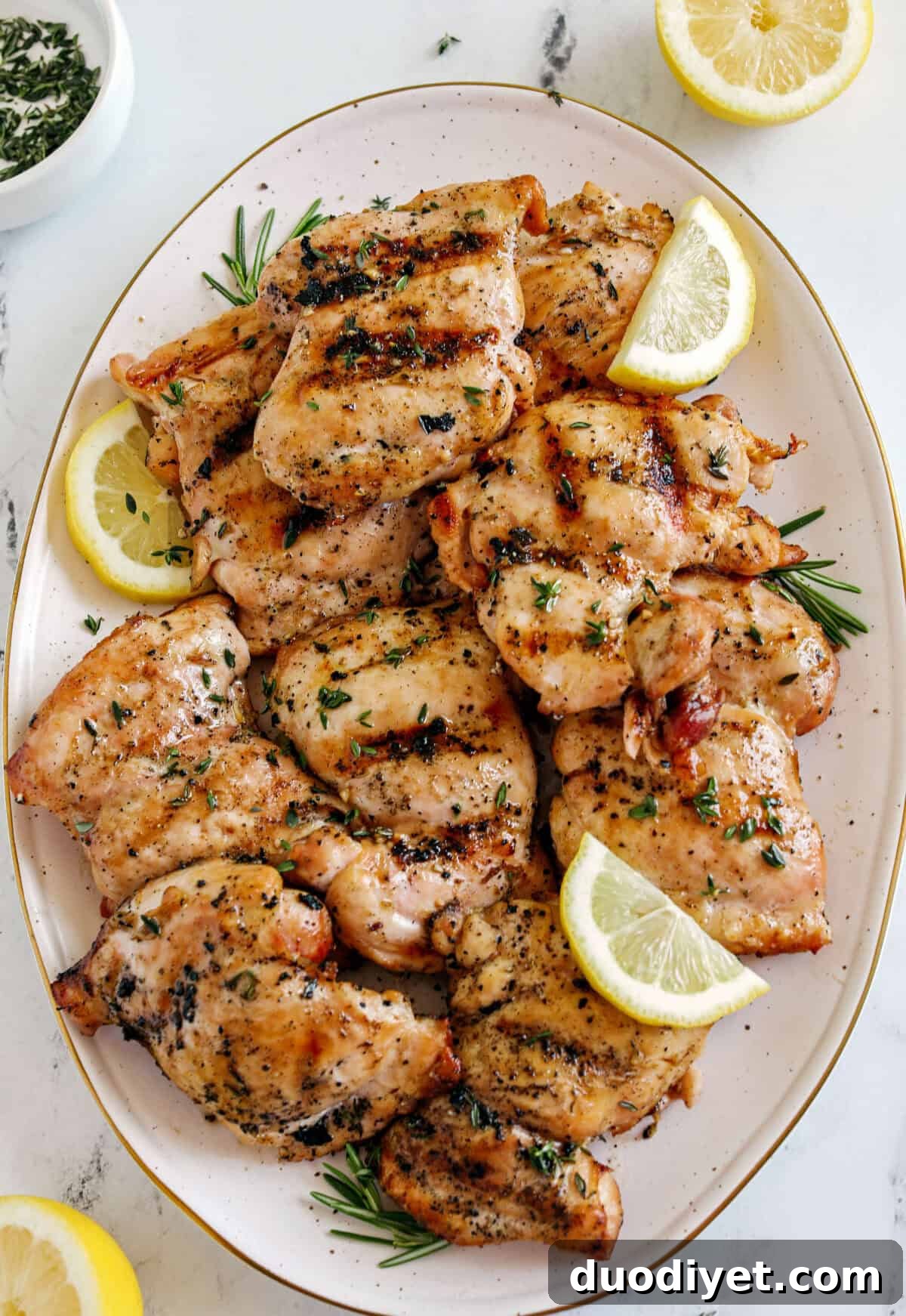 Zesty Lemon Herb Grilled Chicken Recipe 3 This Lemon Herb Grilled Chicken is easily made with just a few simple ingredients for a delicious, healthy meal! Packed with so much flavor thanks to tangy lemon juice, tons of garlic, and fresh thyme!