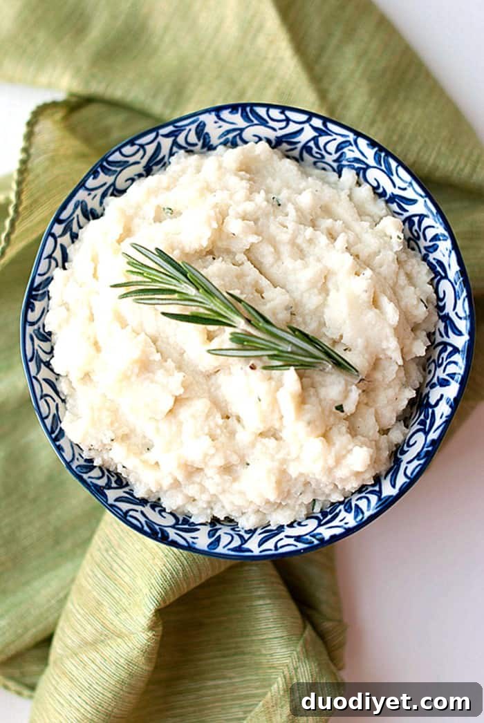 Creamy Rosemary and Garlic Cauliflower Mash Recipe 2 3