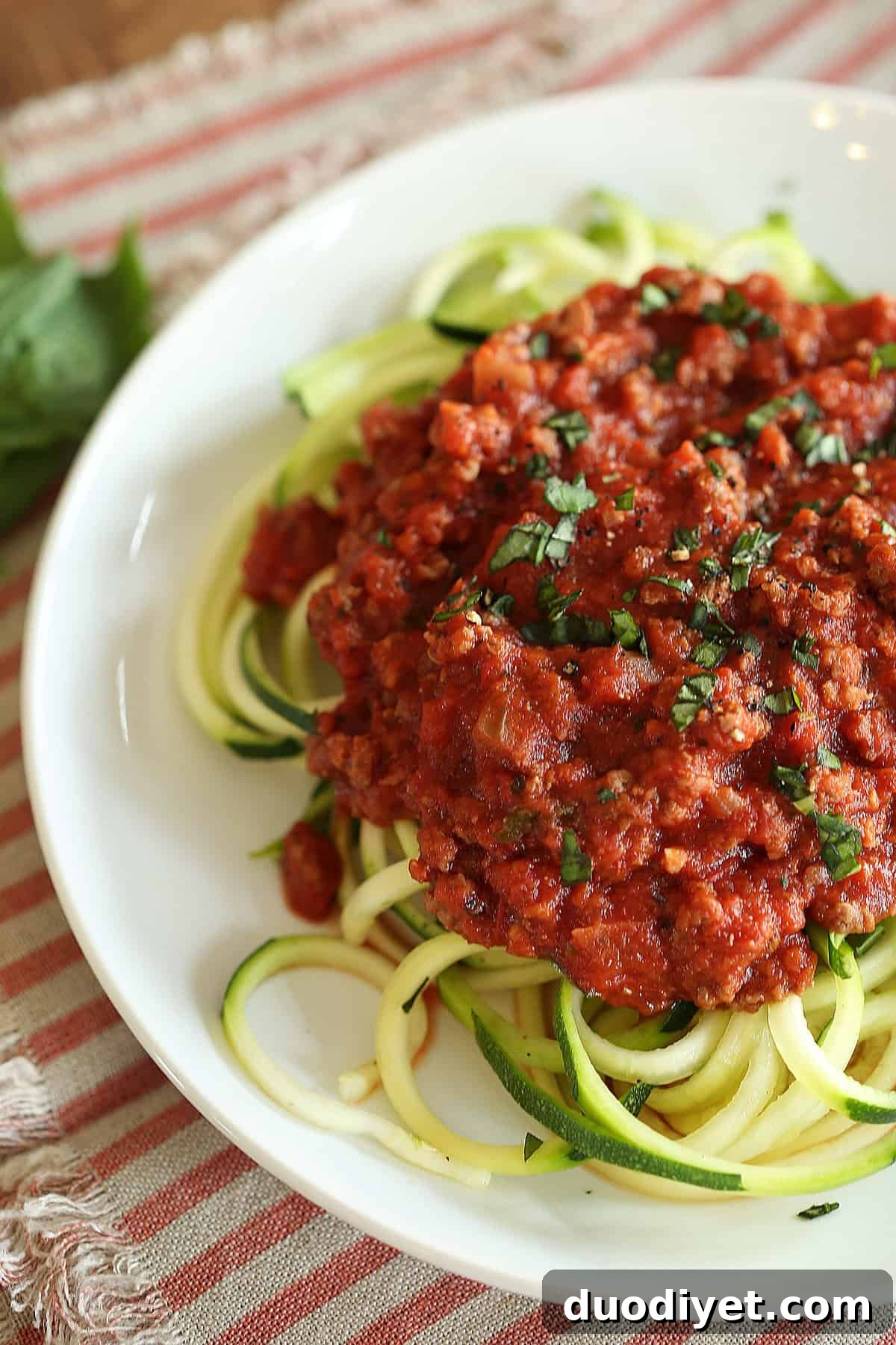 Zucchini Noodles with Simple Bolognese Sauce | Eat Yourself Skinny