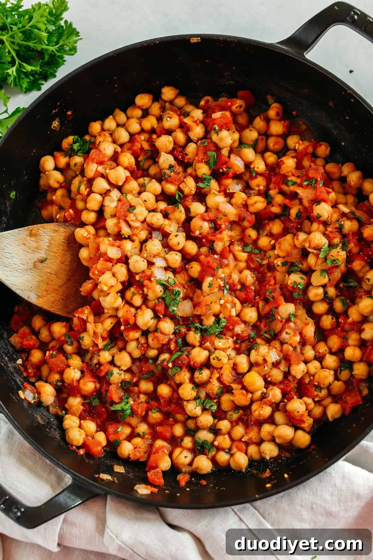 Spicy Chickpea and Quinoa Bowl Recipe 3 Protein-packed Spicy Chickpea Quinoa Bowls are loaded with flavor, perfect for meal prep and are easily made in just 20 minutes! Drizzle my lemony tahini dressing over top for even more flavor!