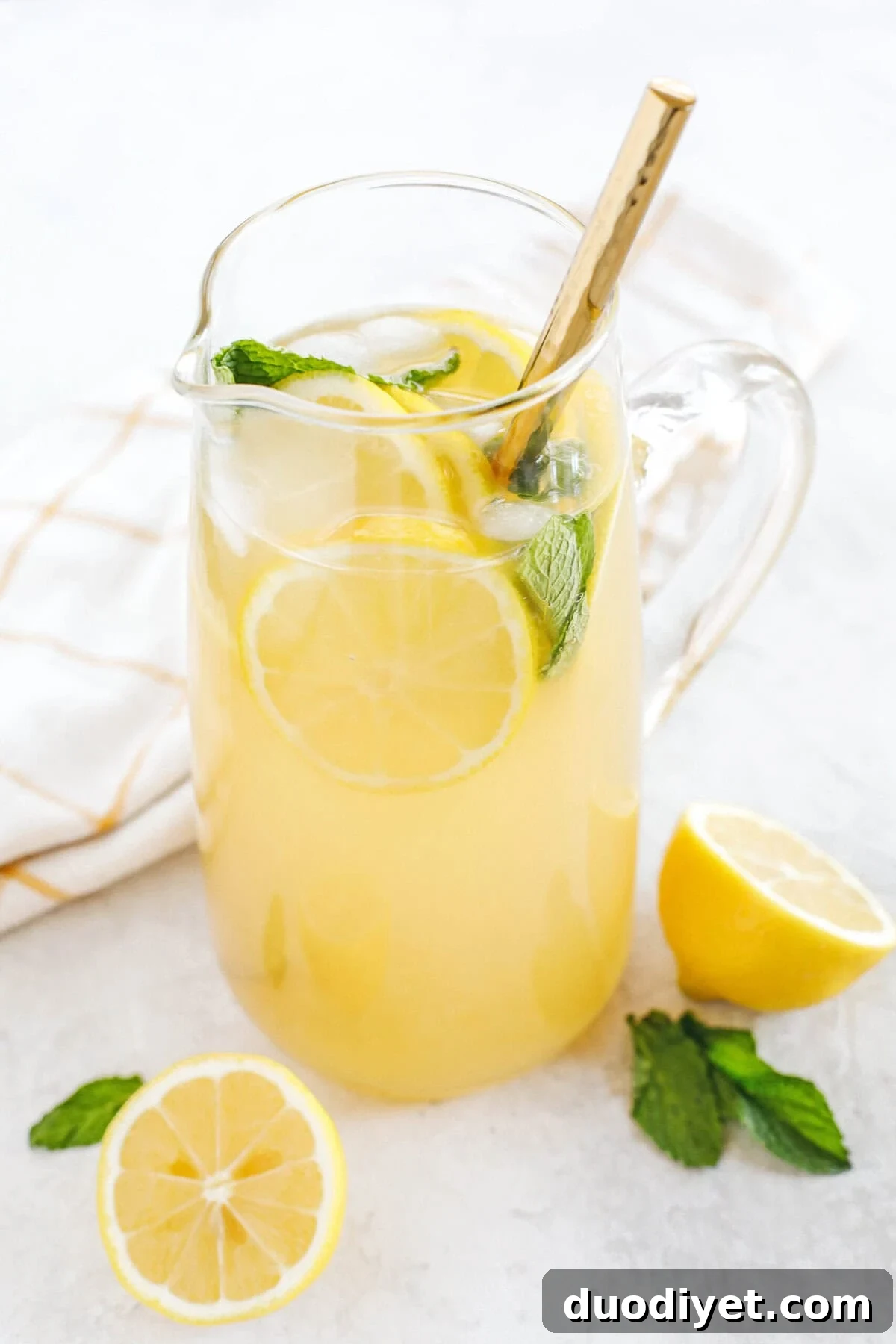 This Honey Ginger Lemonade makes the perfect summer beverage that is refreshing, delicious and easily made with just 4 simple ingredients!