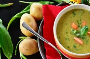 Az Kalorili Çorba Çeşitleri ve Harika 7 Tarif