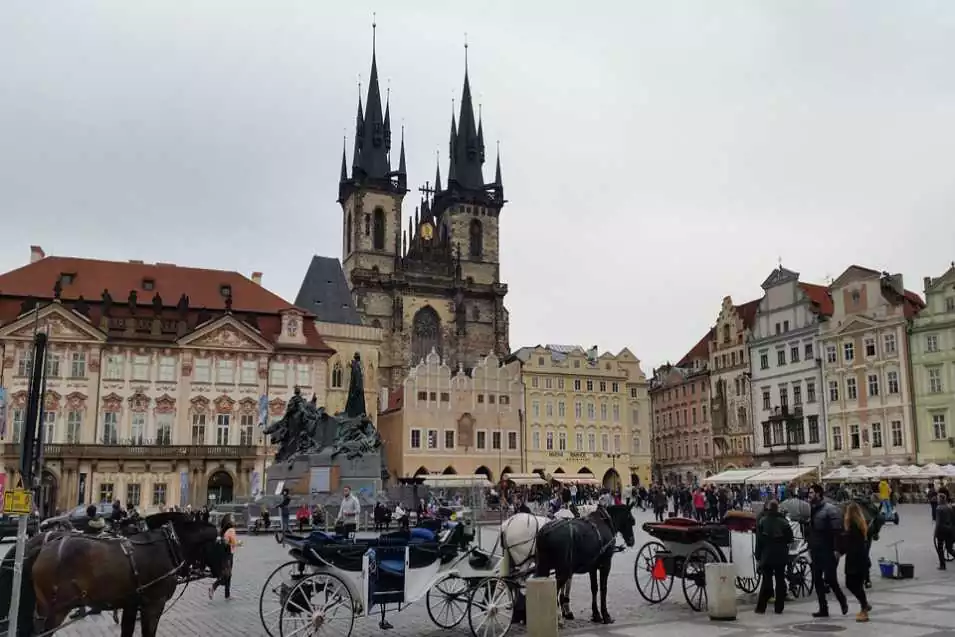 Prag Gezisi Hakkında Merak Ettiğiniz Her Şey!