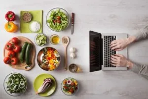 online diyet nedir nasıl yapılır? en i̇yi online diyetisyenler