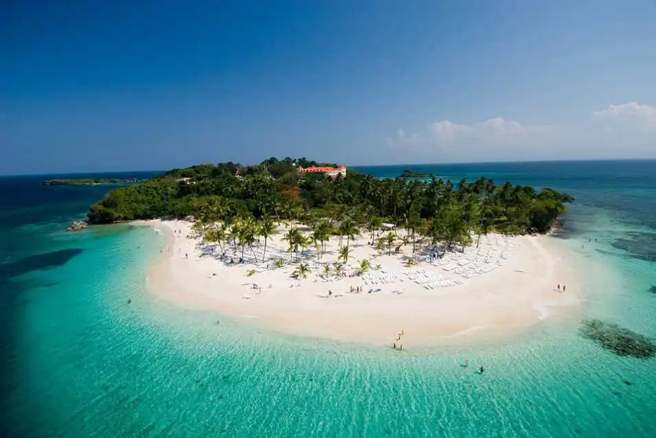 Dominik Cumhuriyeti Karayiplerin Saklı Cenneti
